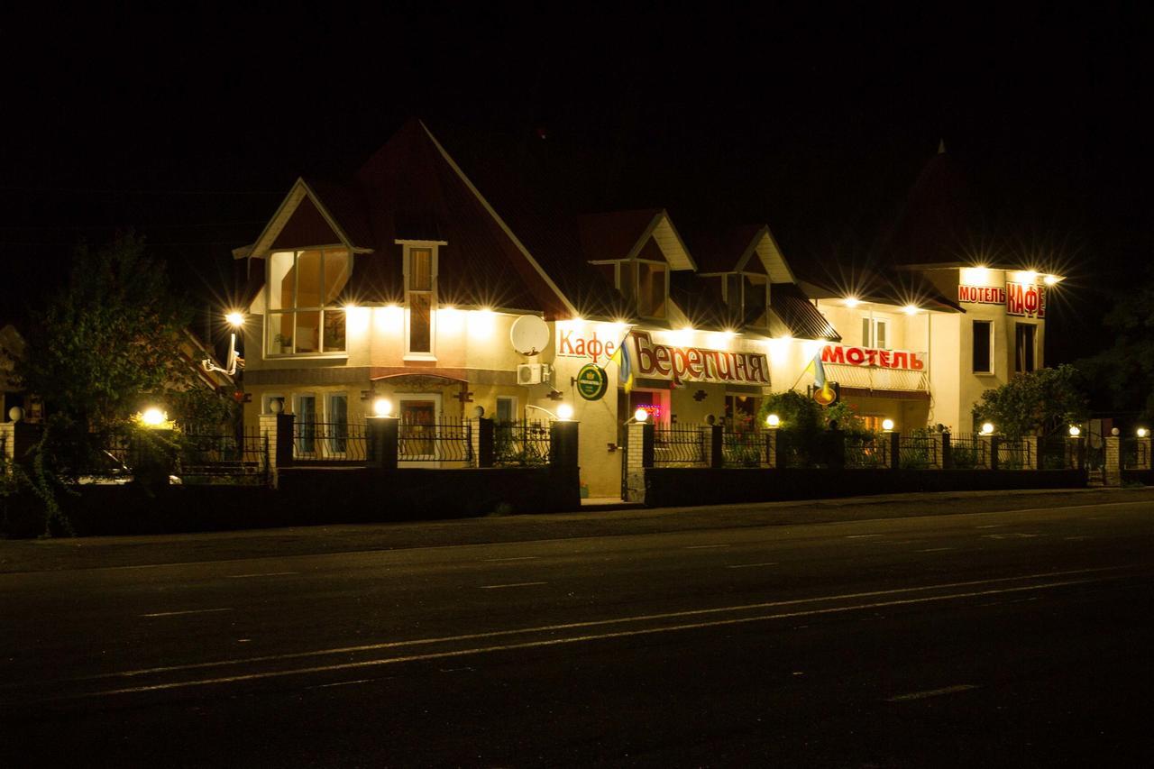 Beregynya Motel Yuzhnoukrainsk Exterior foto
